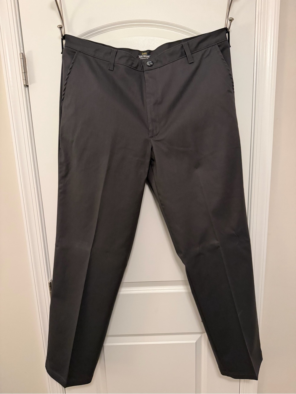 Lee Men's Gray Chino Pants